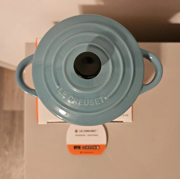 NIB Le Creuset Turquoise Mini Cocotte 10cm - Picture 10 of 16